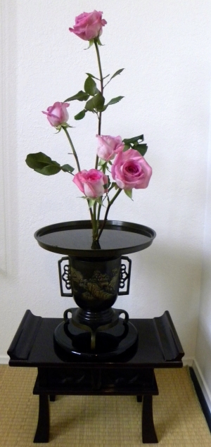 Rose Ikebana-web